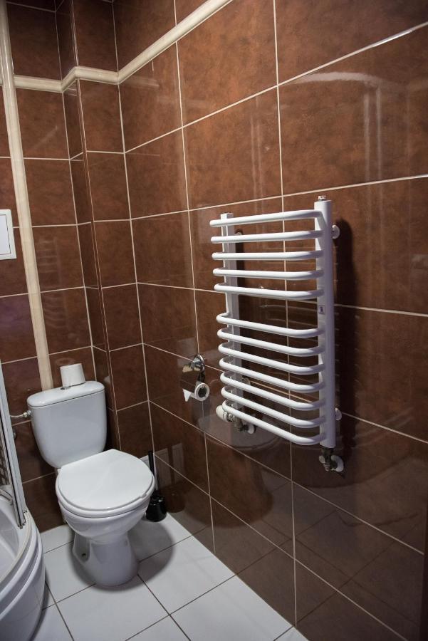 Hotel Paradiso Suchedniów Екстериор снимка
